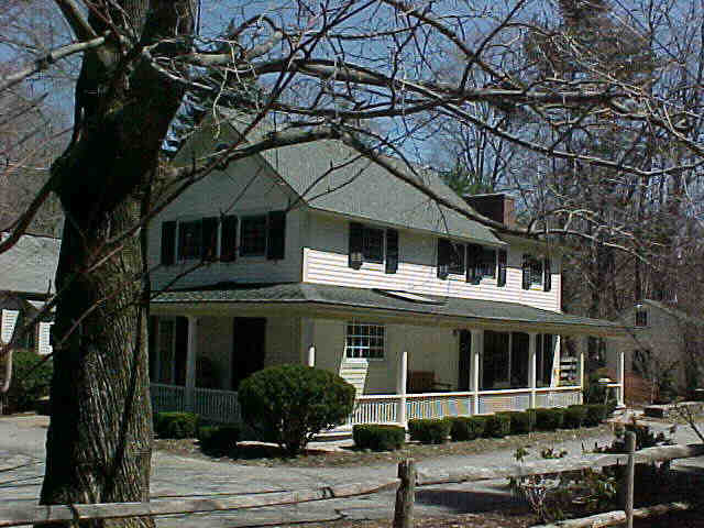 Building photograph for 39 EAST MAIN STREET